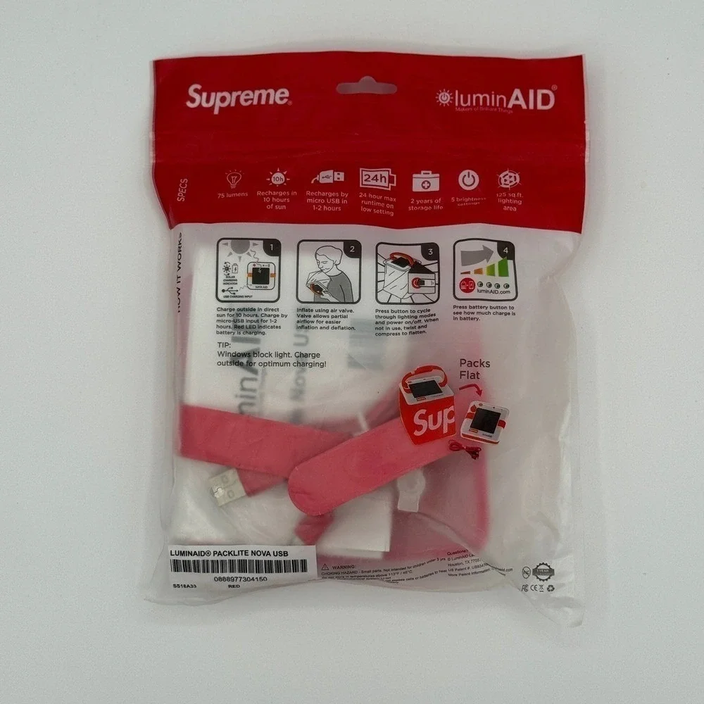 Supreme luminAID PackLite Nova USB Solar Collapsible LED‎ Lantern Red